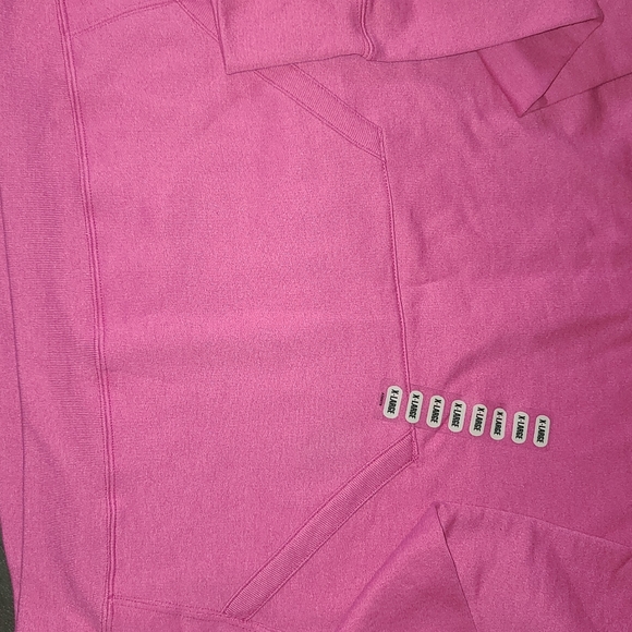 Champion Sweater - Picture 10 of 12